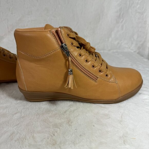 Comfort View Glendaly Tan High-Top Sneakers With Side Zipper & Lace-Up Closure - Picture 6 of 9